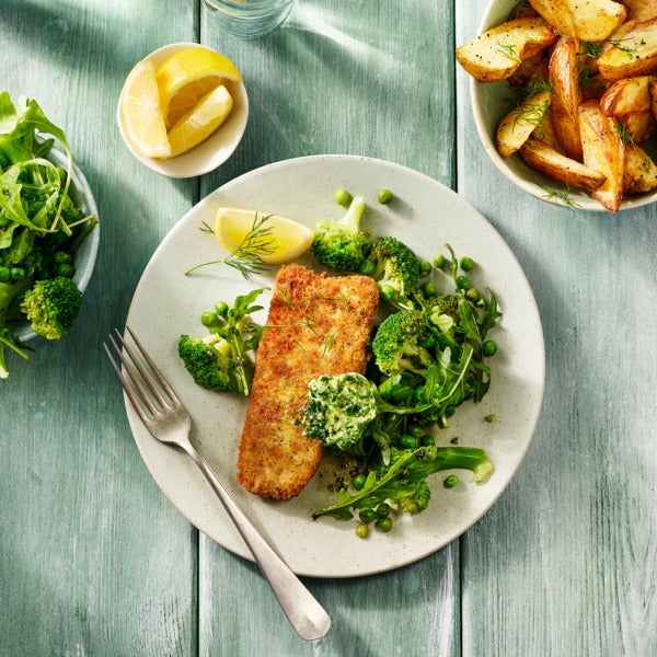Crispy Fried fish Fillet with Vegetable Salad