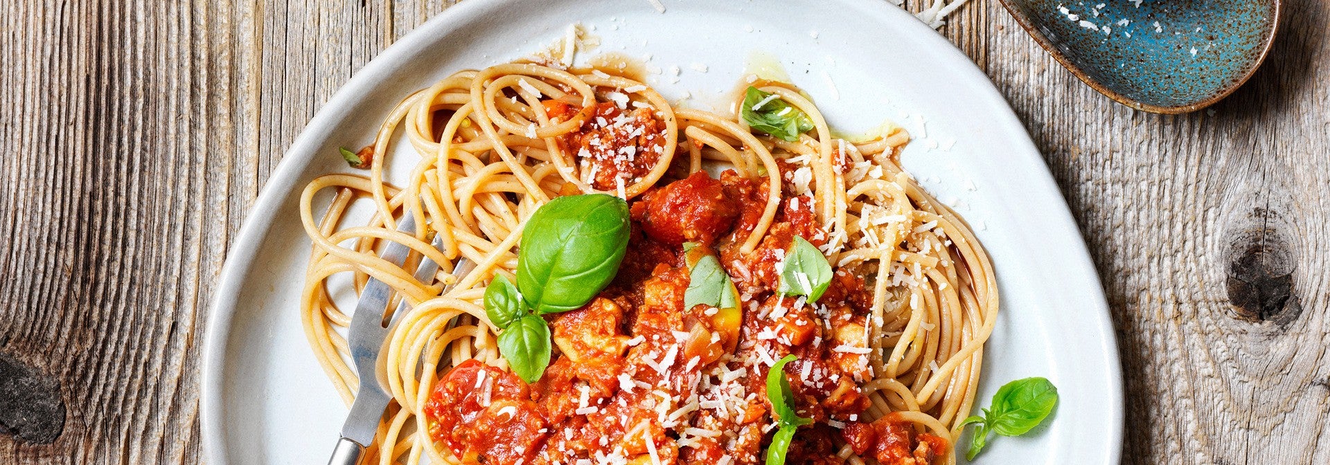 Kotlety ziemniaczane z serem, wyglądem przypominają te z mięsa mielonego, te jednak są całkowicie wegetariańskie. Smakują jednak równie dobrze, a może nawet i lepiej. Przygotowanie nie jest…