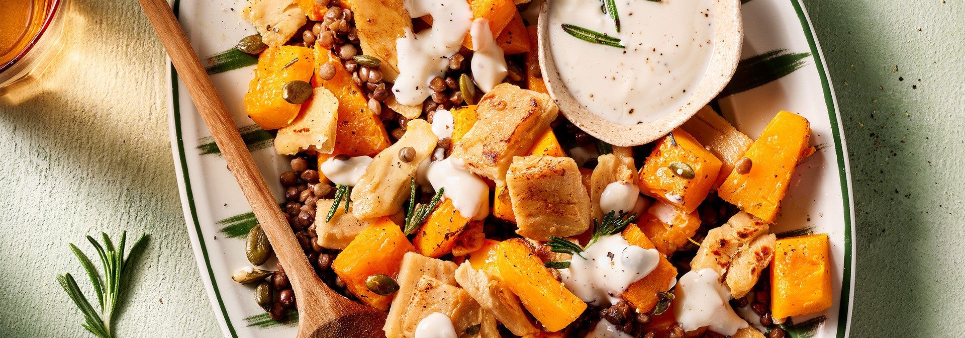 Pieczona dynia z kawałkami kurczaka