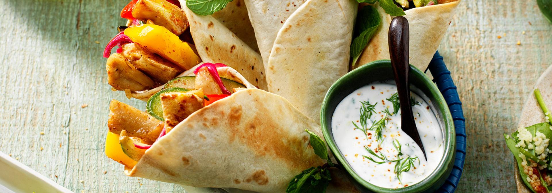 Mini Wraps with Vegan Filet Pieces