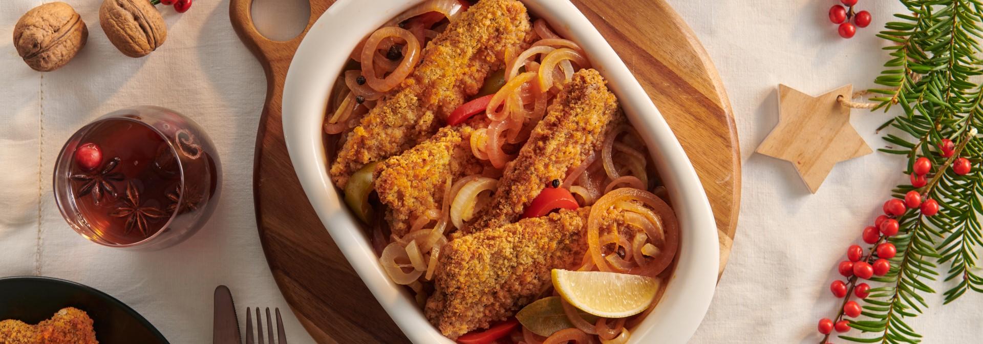 Filet Wegański a'la Rybny w oleju z cebulą i pomidorami