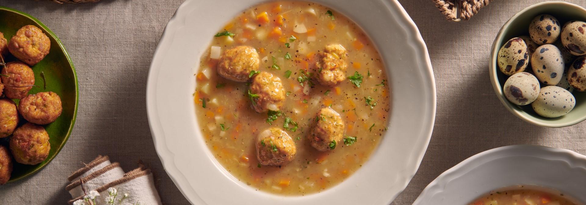 Wegetariański żur z Klopsikami Warzywnymi