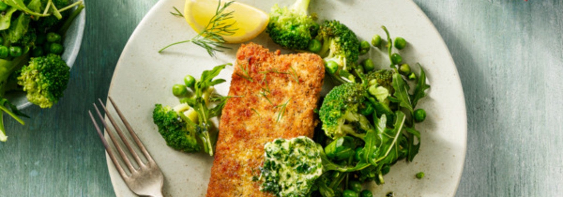 Crispy Fried fish Fillet with Vegetable Salad