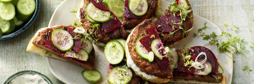 Wegańskie kanapeczki z Sensational Burgerem