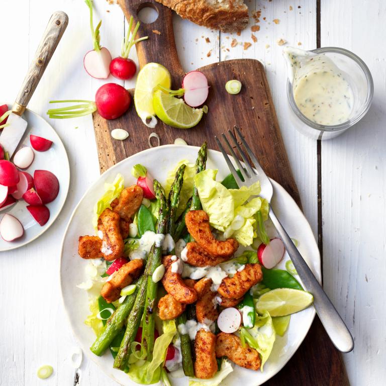 Chargrilled Pieces Spring Salad with Aspargus