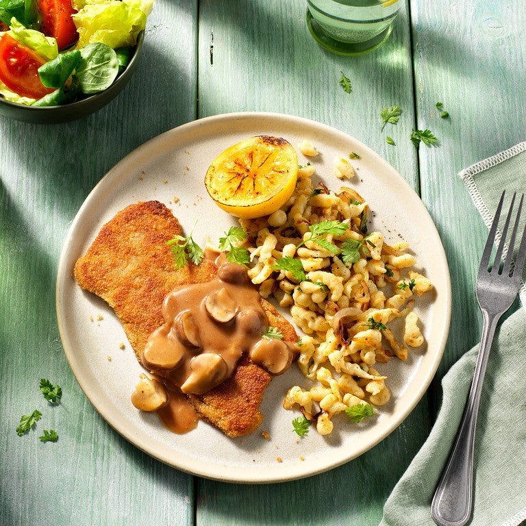 Jäger Sensational Schnitzel with spätzle Jäger Sensational Schnitzel with spätzle